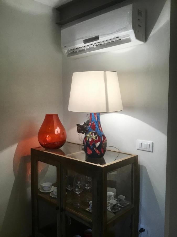 Appartement Torre Guinigi Luxury Loft Nel Centro Storico Di Lucques Extérieur photo
