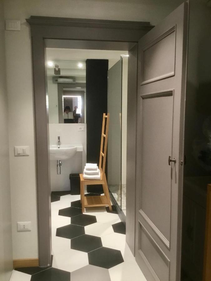Appartement Torre Guinigi Luxury Loft Nel Centro Storico Di Lucques Extérieur photo