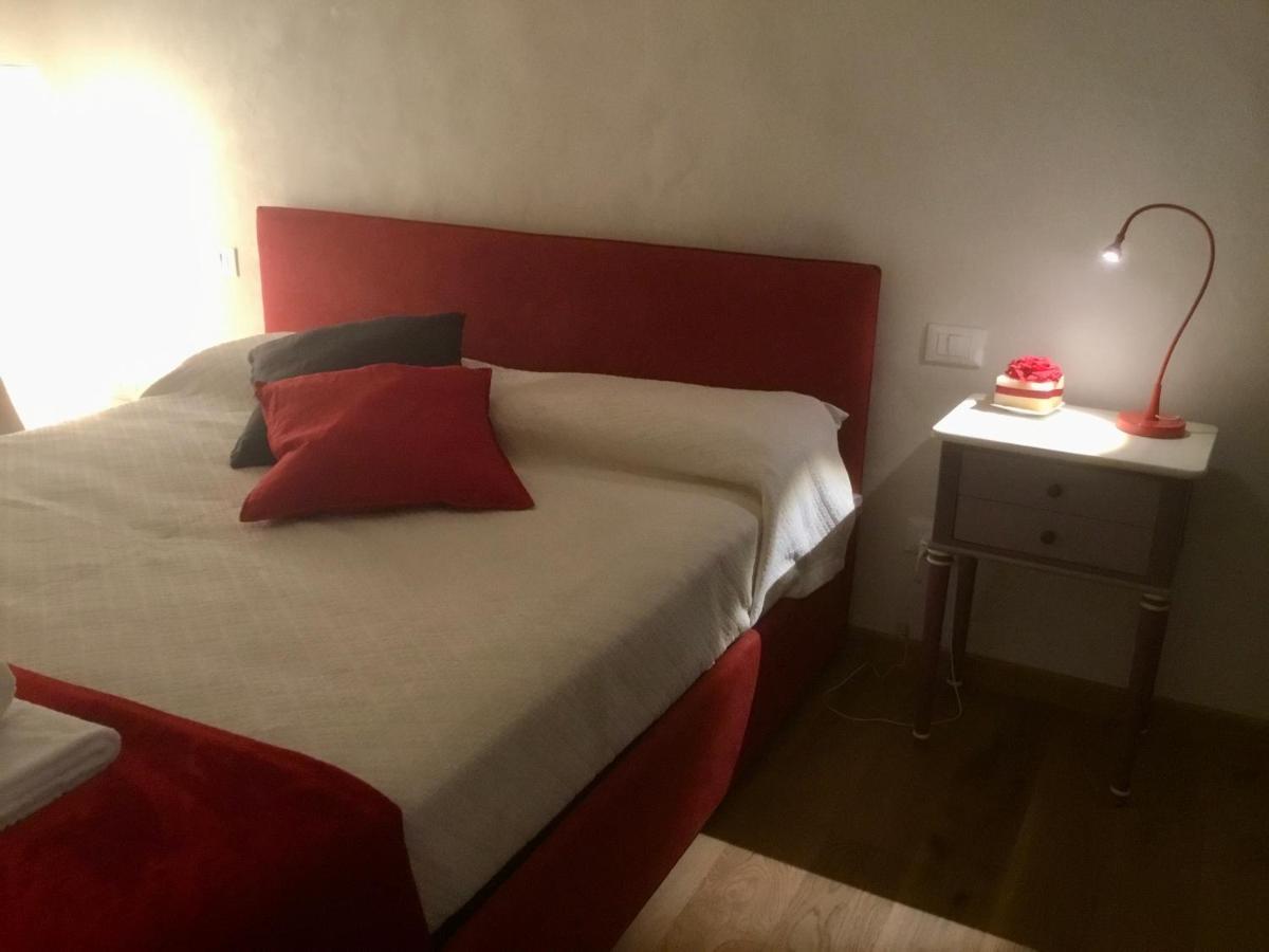 Appartement Torre Guinigi Luxury Loft Nel Centro Storico Di Lucques Extérieur photo